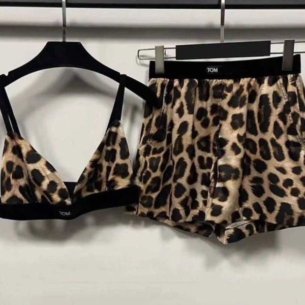 23SS Tasarımcı Marka Kadın Mayo Ayrı Takım Yoga Takım Bikini Seksi Kişiselleştirilmiş Moda Çok Yönlü Takım Zayıflama Kadın Giyim A1