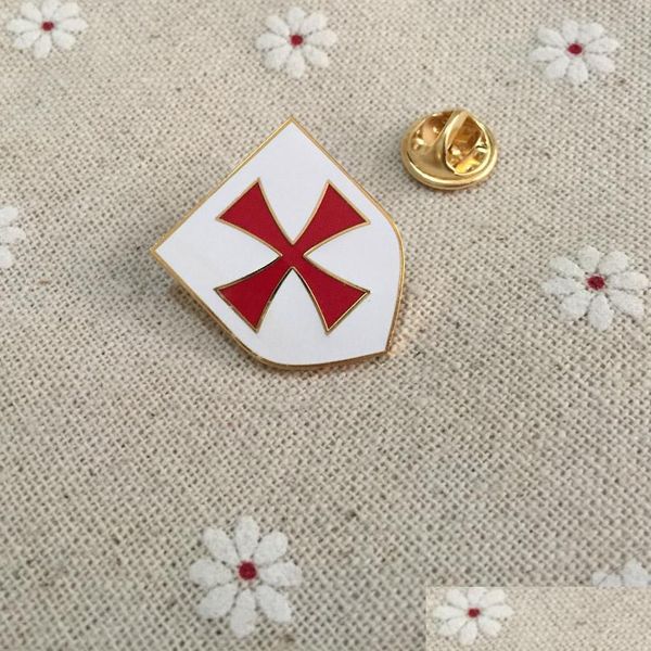 Pinos broches 100pcs pedreiro pino de lapela pino cristão Cruzado Cavaleiros Templários Cruz Vermelha Pinos de Escudo Branco e Citches Drop Maçônico de Dh2tm