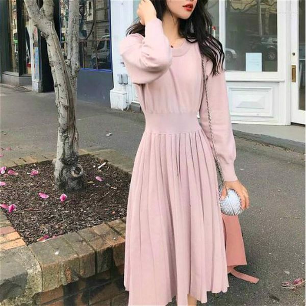 Casual Kleider Herbst Vintage Gestrickte Pullover Kleid Frauen Elegante Laterne Hülse Drapierte Schlanke Taille Französisch Plissee Weibliche Koreanische