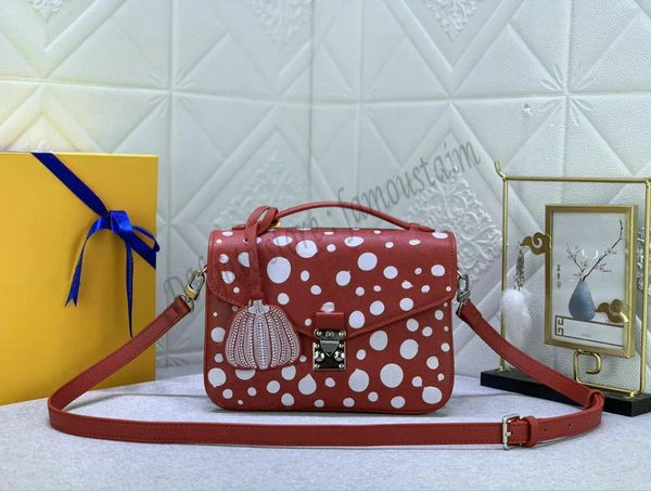 Bolsa tiracolo X YK Metis 2023 Feminina Yayoi Kusama Bolsas Bolsa Couro Dot Pattern Moda Letras Alça Removível M41487 Decoração Abóbora