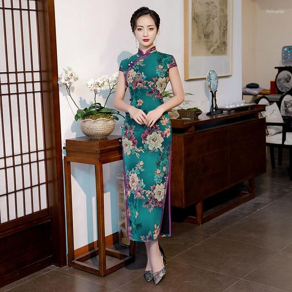 Ethnische Kleidung Grüner Druck Blumen-Frauen-elegantes Abendkleid knöchellanger Weinlese-dünner chinesischer Retro-Cheongsam-hoher geteilter Bühnenshow-Qipao