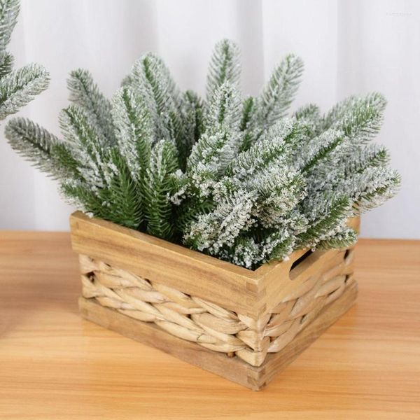 Flores decorativas 5pcs Christmas Pine agulha Planta artificial embalagem de presentes Decorações de ornamentos de árvore para casa Navidad 2023