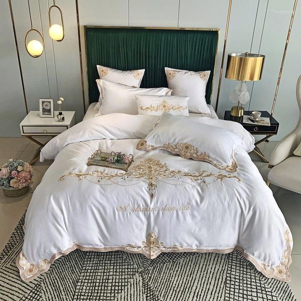 Bordamento de cama Bordado Bordado Bordado 60s Cetin Setin Silk Conjunto de algodão Tampa de tampa de cama de cama de lençóis equipados com folhas de camada de cama 4pcs