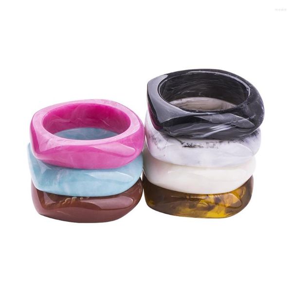 Bangle Wholesale Price Grande Resina Acrílica Banges largas para mulheres Bracelets quadrados irregulares retrô jóias femininas jóias