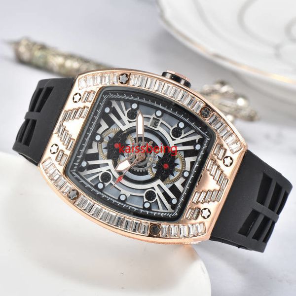 Lei Top Water impermeável Relógio masculino Silicone Sports Sports Watch Watch Diamante's Diamond Cronógrafo Relógios