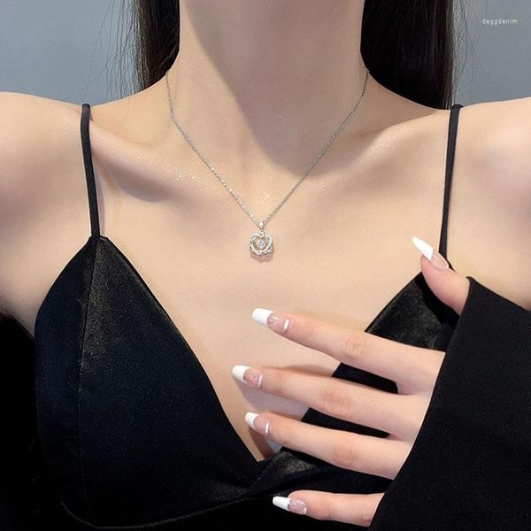 Anhänger Halsketten Edelstahl Einfache Stern Halskette Für Frauen Mode Luxus Zirkonia Choker Weibliche Schmuck Geschenke AXL148