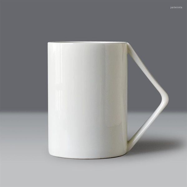 Tassen 400 ml schlichte weiße Knochenporzellan-Kaffeetasse aus Porzellan mit geprägtem Becher, Taza-Café-Tassen und kreative Emaille-Tasse