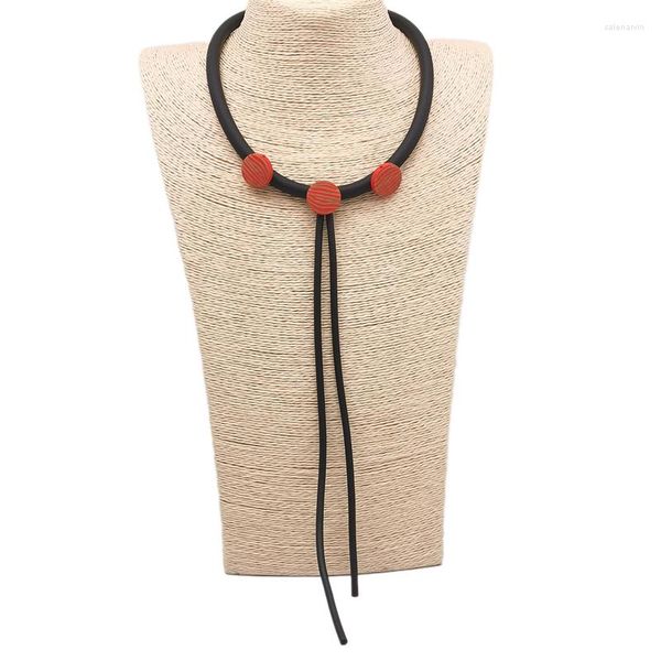 Ketten Quasten Lange Halskette für Frauen Gothic Gummi Ethnic Pullover Kleidung Kette Holzheizjuwely Vintage Choker