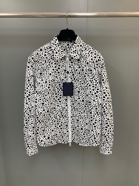 2023 Новые дизайнерские рубашки моды в горошках Polka Dot Print Design European размером роскошной бренд мужская рубашка на молнии на молнии