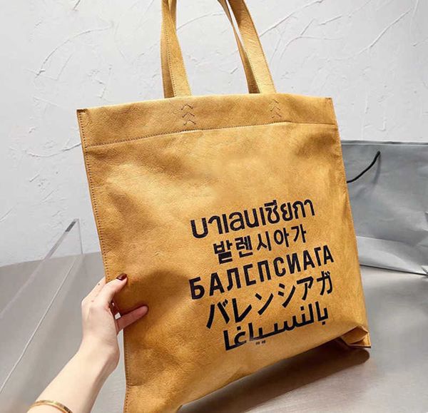 Designer-Tasche aus Kraftpapier, Strandtaschen, Buchstaben-Umhängetasche, modische Tragetasche, großer Shopper