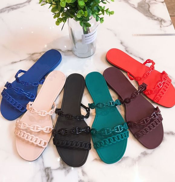 Sommer-Damenhausschuhe mit drei Ketten, Schweinenase, flache Strandsandalen, Damen-PVC-Kunststoff-Gelee-Schuhe