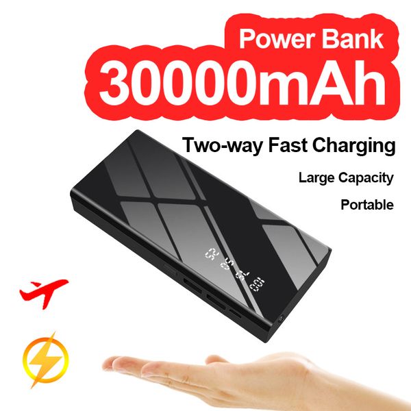 30000 mAh Tragbare Schnelllade-Powerbank Dreifach-USB-Digitalanzeige Externer Akku mit Taschenlampe für iPhone Xiaomi Android