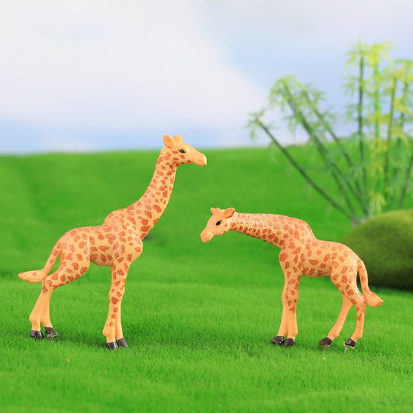 Ornamentos de micro paisagem em miniatura de girafas