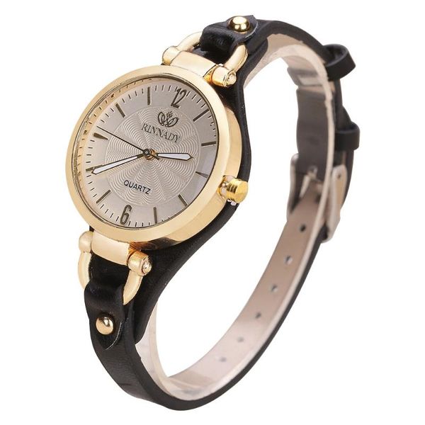 Relógios de moda de moda relógios casuais para feminino redondo discagem redonda rebite pu de couro com cinta analógica ladieswatches watches
