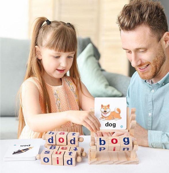 Toys educacionais para crianças de madeira Flip Flip Memory Training Game English Word Flip Rack