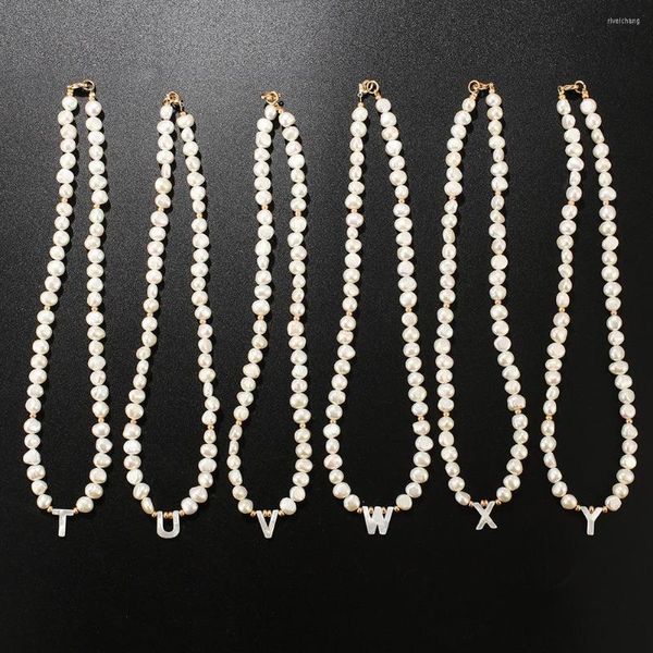 Anhänger Halsketten Barock Süßwasser Perle Shell Brief Name Kurze Kette Perlen Choker Halskette Für Frauen Schmuck Großhandel