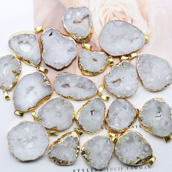 Anhänger Halsketten 1PC Natürliche Weiße Kristall Halskette Für Frauen Schmuck Große Unregelmäßige Felsen Klar Quarz Stein Pendel Heilung