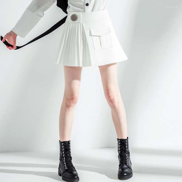 Gonne Minigonna a pieghe da donna Tasca asimmetrica Sexy School Girls Short Wrap Abiti moderni Elegante Kawaii Fashion White
