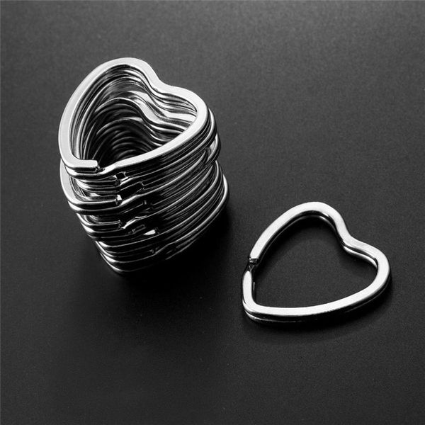 Schlüsselringe 5 PCs /Los einfacher 32 -mm -Schlüsselhalter Love Heart Split Rings Metall Keyring Silber Farbe Schlüsselbundzubehör kostenlos Versand P005