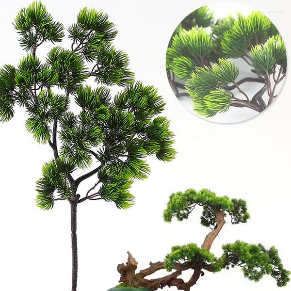 Flores decorativas Simulação de pinho artificial Folhas verdes Planta acolhedor Acessórios de bonsai Flor de decoração em casa