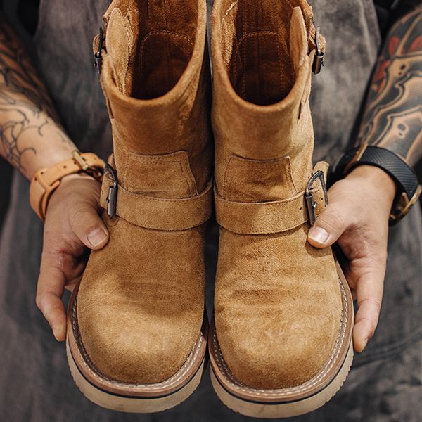 Botas Maden Men Cow Suede Snow Retro American Engineer Midbarrel Motorcycle Sola Flat Solid Warm Soft 230309