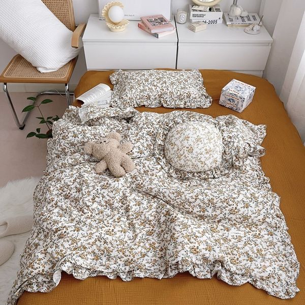 Постилочные наборы корейские винтажные цветочные печатные рафу с валовой одеждой для детской одежды детские детские кроватки для кроватки с одеждой крышка стеганого одеяла 230309