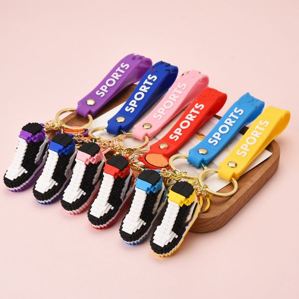 Designer 6 Cores 3d Basketball Shoes Keychain Gift Gift Sneakers Keychains for Women Bag Pinging Mini Sport Shoe Keyring