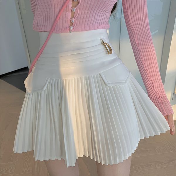 Skirts White Pleated Sexy Casual Slim College Women High Waist Mini Metal Letter D ALine Clubwear Korean Fashion Style 230310