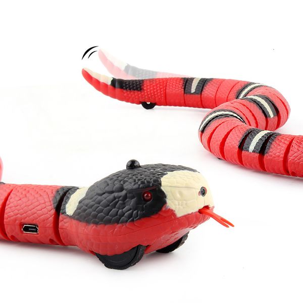 Cat Toys Smart Sensing Snake Electric Interactive For s Accessori di ricarica USB Pet Dogs Game Play Toy 230309