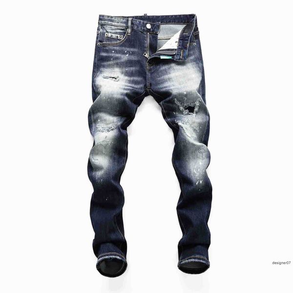 Jeans de novo masculino 2023 Primavera e outono Broken Hole Water Wash Water Water Students Feet Feet Fashion Fashion Prints D2 Calças