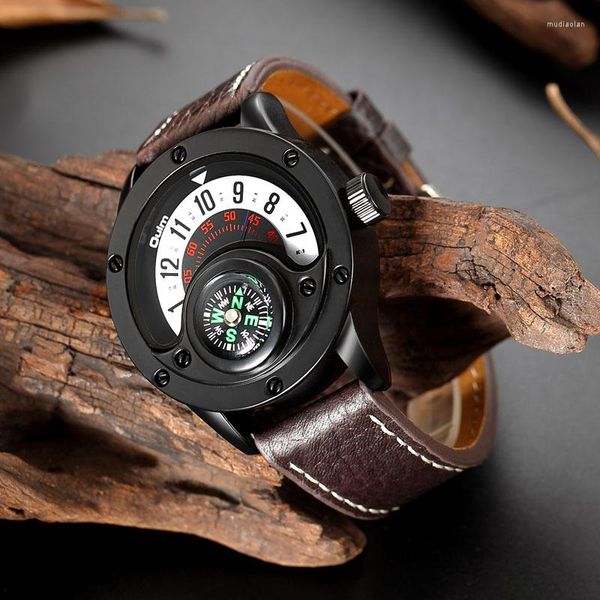 Armbanduhr Design dekorative Kompass -Sportuhren für Männer einzigartige männliche Lederquarzuhr große Zifferblatt Punk Roll Rock Männer