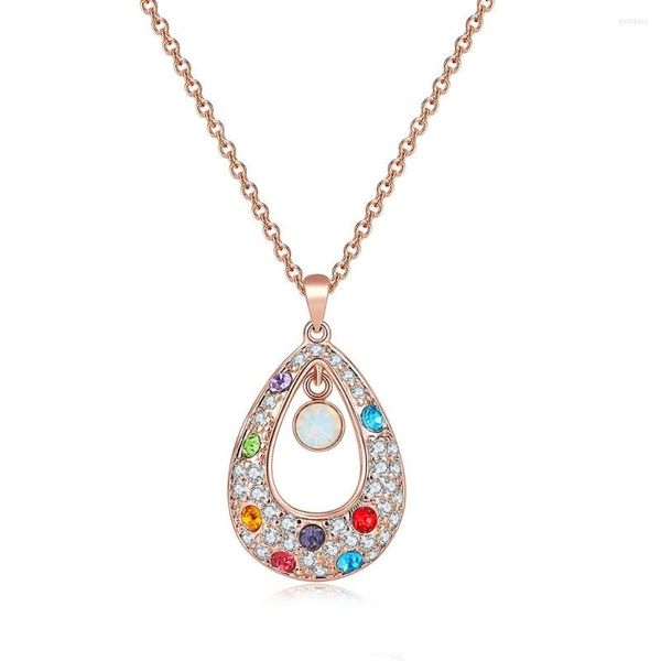 Collane con ciondolo Double Fair Luxury Crystal Rose Gold Color Pendenti con collana Fashion Brand Engagement Jewelry For Women DFN022