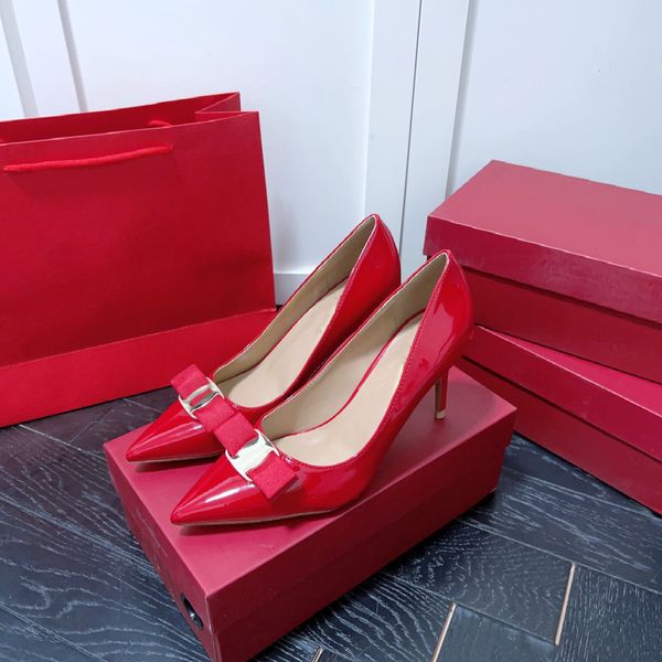 Sapatos clássicos de salto alto, adequados para mulheres, coloridos, elegantes e generosos, com bolsa de poeira e caixa de sapatos, tamanho 34-40