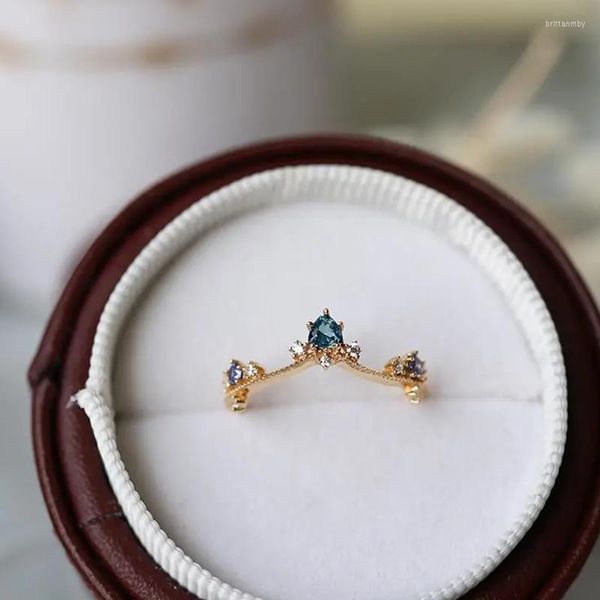 Rings de cluster Blue Crystal Crown Ladies Ring Light Luxury requintado de abertura de abertura de charme ajustável estilo jóias de prata estilo tribunal