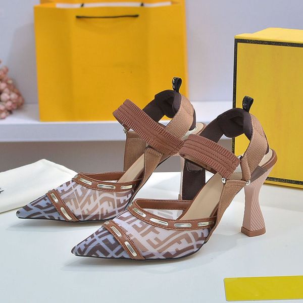 Yaz Dantel-Up Sandalet Moda Tasarımcısı Yüksek Topuklu Mizaçlı Kadınlar Düğün Ayakkabıları