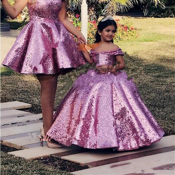 Abiti da ragazza Spettacolo di sfarzo con paillettes viola per ragazze Principessa con spalle scoperte Corsetto di fiori Indietro Abiti da festa per bambini