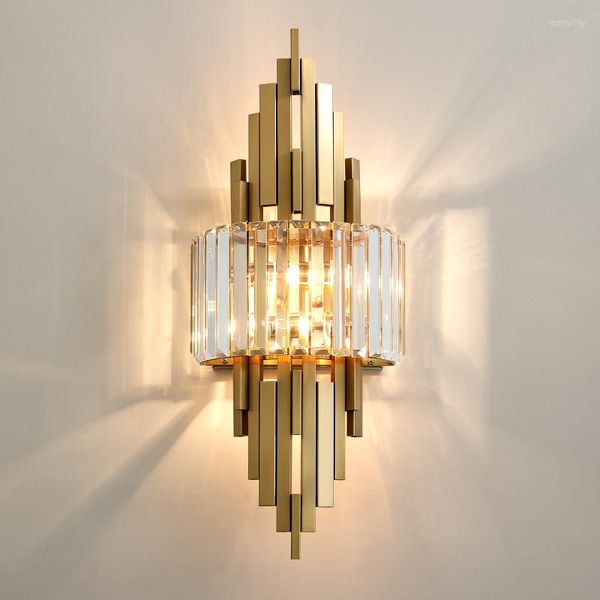 Lâmpadas de parede Design moderno Luz de cobre de luxo com luz de cristal de K9 brilhante para a cabeceira da TV de cabeceira Lâmpada de arenques e14