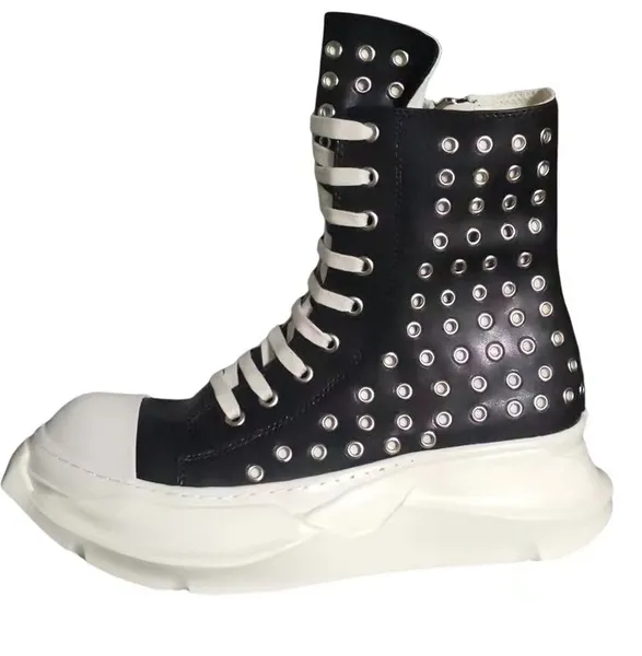 2023SS High Top genuíno Leathertpu grossa Boots Designer Rivets Treinadores de Rock Boot Rock Street Boot