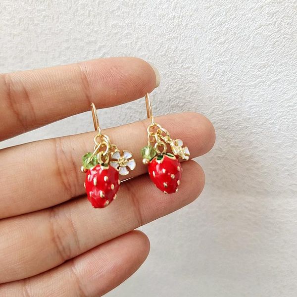 Backs Orecchini Summer Sweet Red Cute Strawberry Clip On Senza Piercing Fresh Little 3 D Ear Clips Women Girl