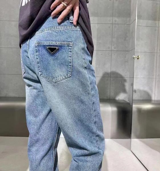 Tasarımcı kot pantolon denim nakış pantolon moda ters üçgen pantolon hip hop sıkıntılı fermuar pantolon beden 30 32 34 36 xsq