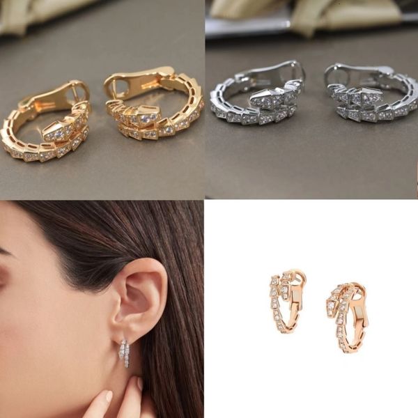 Fascino Orecchini a forma di serpente con diamanti pieni di diamanti in Europa e America in argento 925 placcato in oro regali di gioielli di marca di moda femminile di lusso 230310