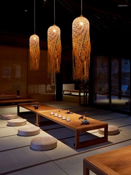 Luminárias pendentes Sudeste Asiático Luz de bambu retrô Feito à mão para pendurar café Sala de estar Decoração para casa Dispositivo de iluminação para restaurante