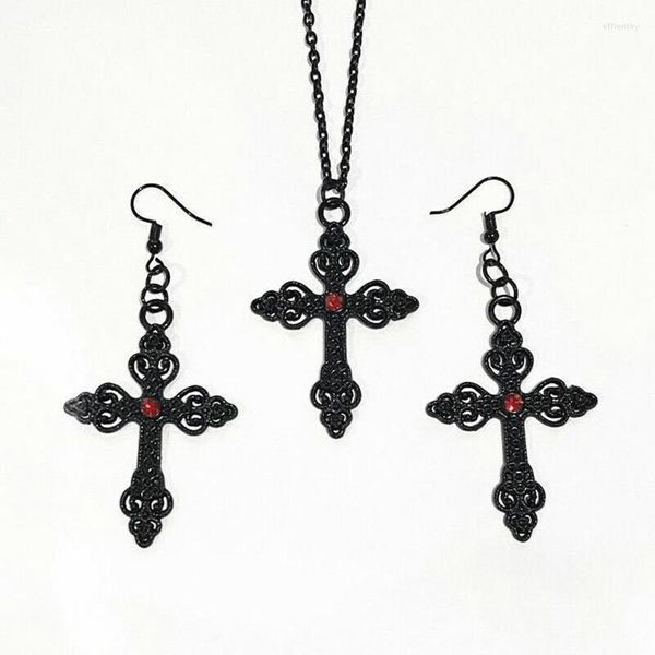 Orecchini pendenti Goth Black Lega Croce Collana Orecchio Ornamento all'uncinetto Fascino Ornato Ciondolo grande Dichiarazione Gioielli punk Regalo di San Valentino Donna