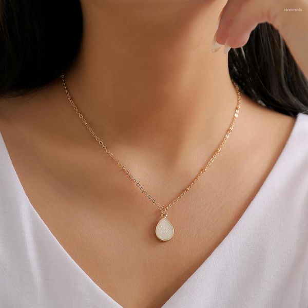 Anhänger Halsketten Ingemark Einfache Wassertropfen Opal Choker Halskette Für Frauen Temperament Winzige Schlüsselbein Kette Mi Zubehör Schmuck Geschenk