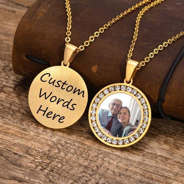 Colares pendentes de personalização personalizada gratuita para homens moedas de aço inoxidável com bling cz stone personaliza amor promessa presente