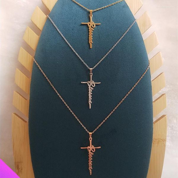 Colares pendentes Produto por atacado 10 peças de colar de amuleto Colar de aço inoxidável letra abençoada Jóias de fé 3 cores
