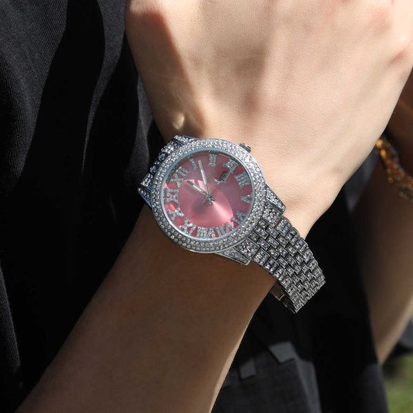 Watch New fashion couple watch hip hop full diamond pink round large dial waterproof men's Quartz Watch