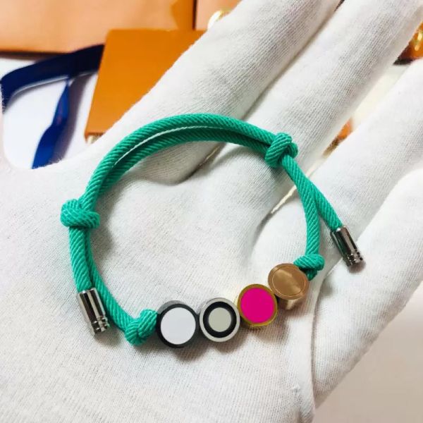 Pulseira simples de bracelete pendente de nó artesanal Bracelete Unisex Charme Love Bracelet Men and Women Jóias Jóias Ajustas Jóias de Moda 4 Cores