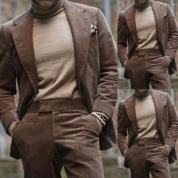 Abiti da uomo Velluto a coste Abito da uomo 2 pezzi Moda Blazer su misura Pantaloni Doppio petto Matrimonio Sposo Lavoro BusinessWear Causale Su misura