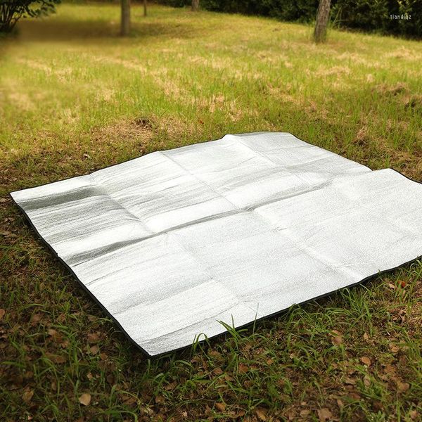 Mobili da campo Tappetino in lamina di alluminio a doppia faccia per dormire per il campeggio Coperta termica isolante portatile Pavimento per tenda pieghevole Ultra